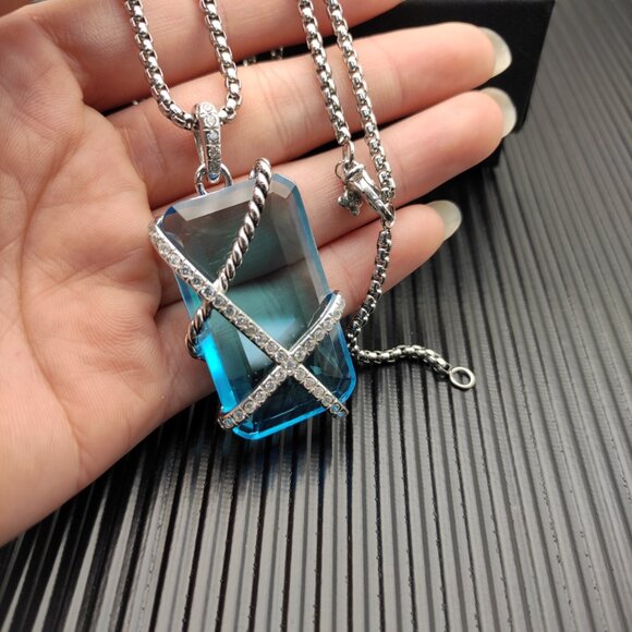 David Yurman Blue Crystal Bezel Necklace - Picture 4 of 5